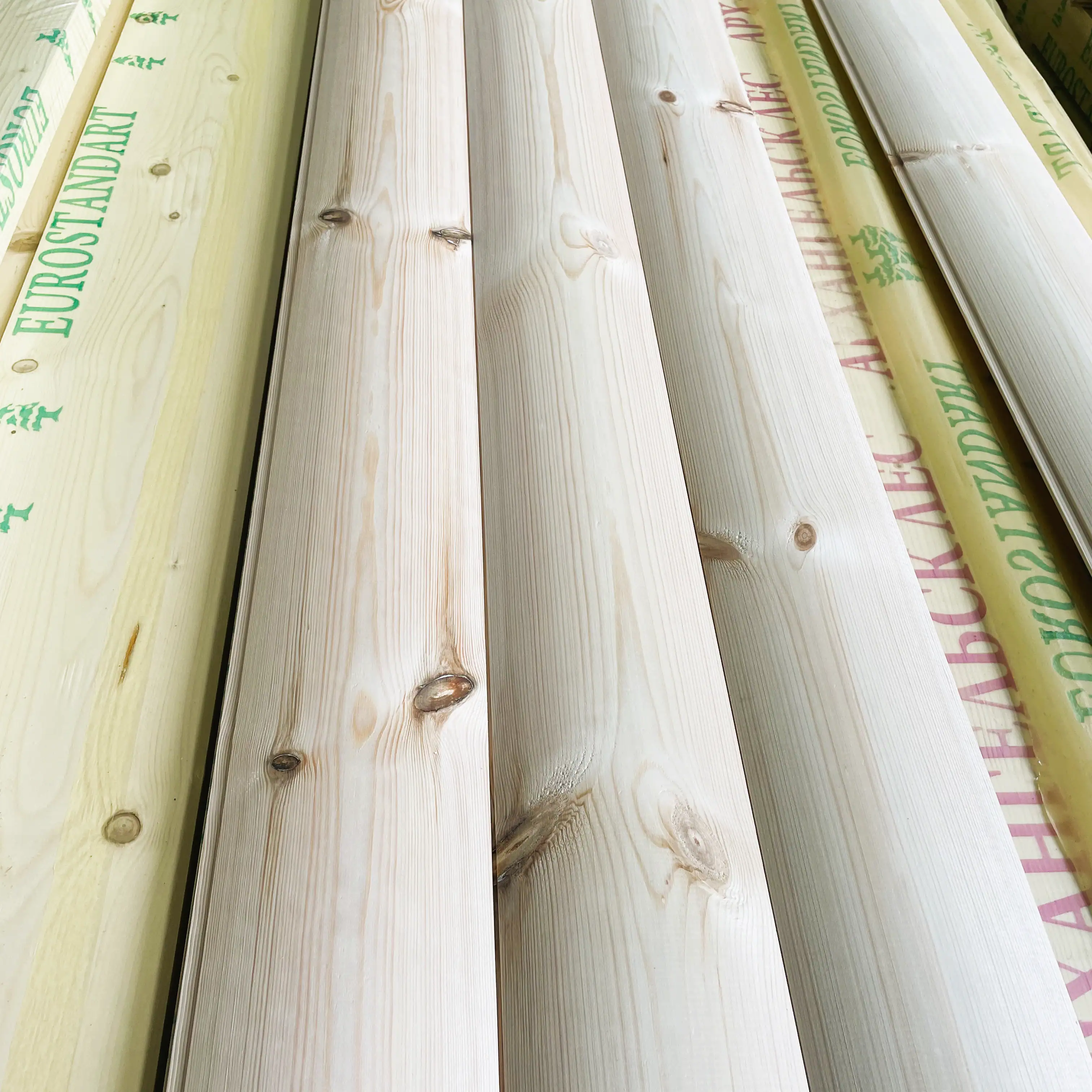 картинка Блок-хаус ель/сосна 27х135х4000мм сорт АВ