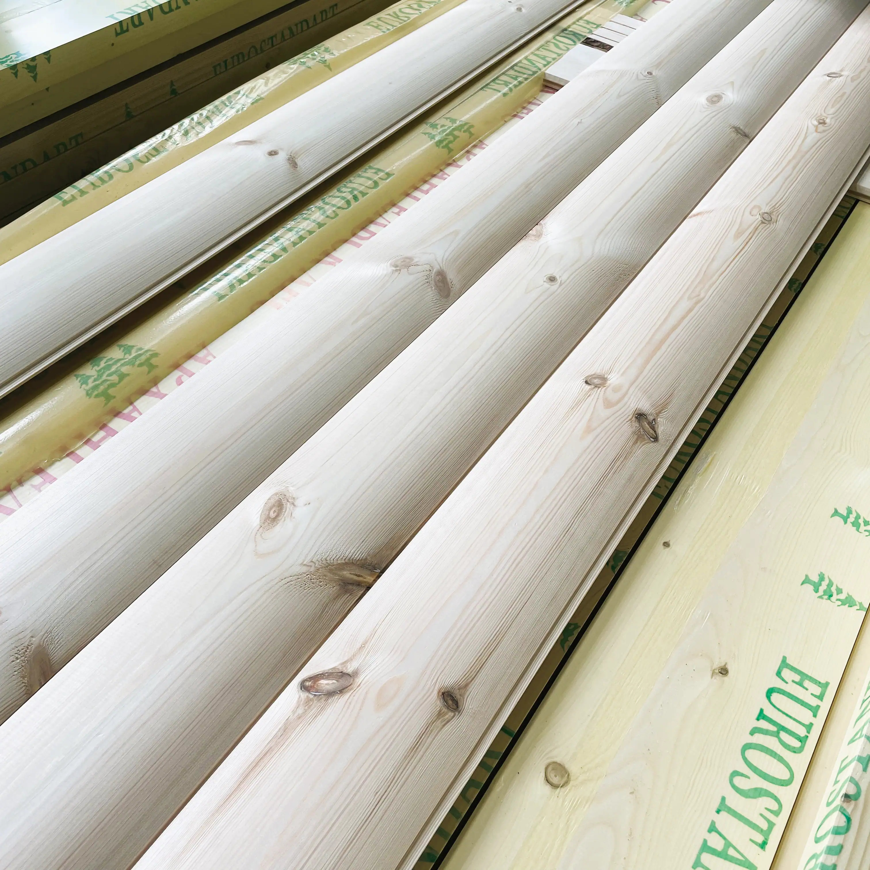 картинка Блок-хаус ель/сосна 27х135х5000мм сорт АВ