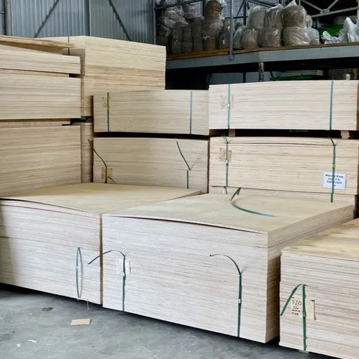 картинка Фанера 12мм 1525х1525мм сорт 4/4